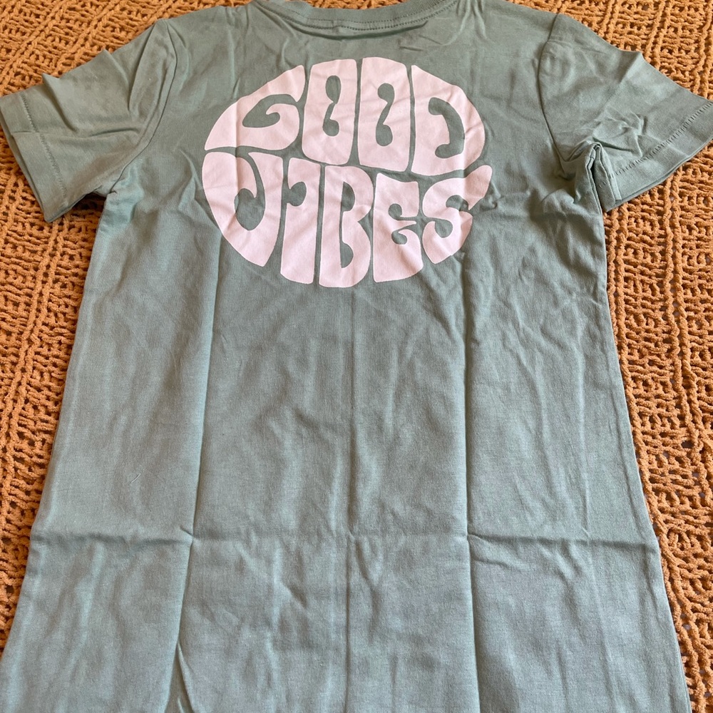 Cotton On Green Good Vibes tee